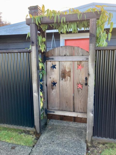 Rent My Studio Powell River Exterior photo